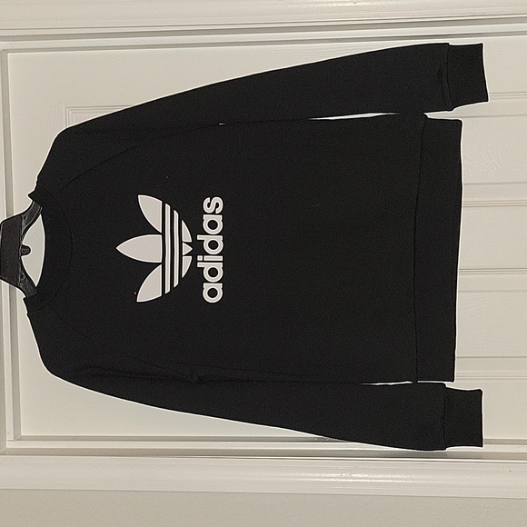 adidas Originals Other - NWT adidas Originals Men's Trefoil Crew Sweatshirt Black/White Size Small